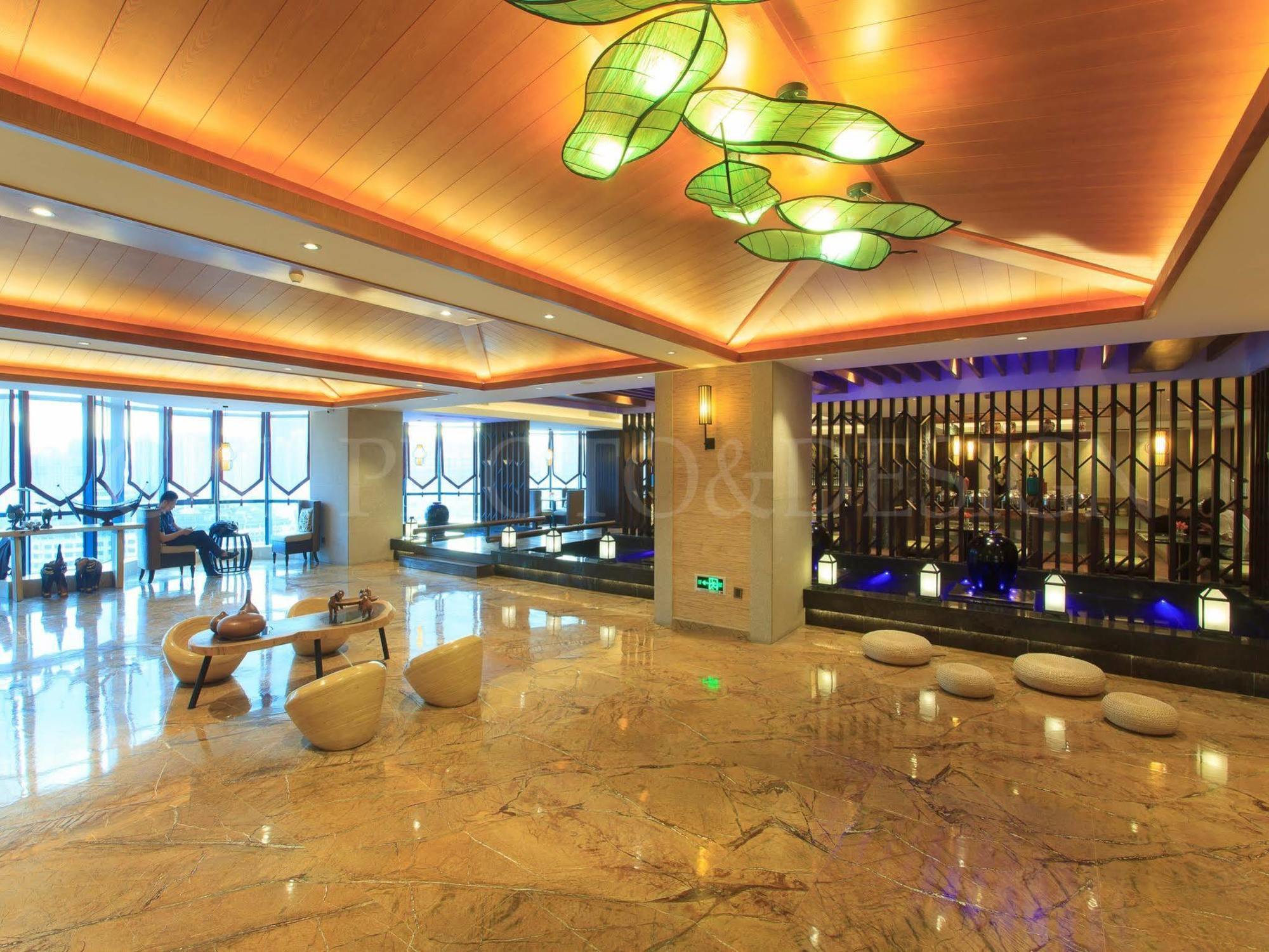 Relax Season Hotel Dongmen Shenzhen Exterior photo